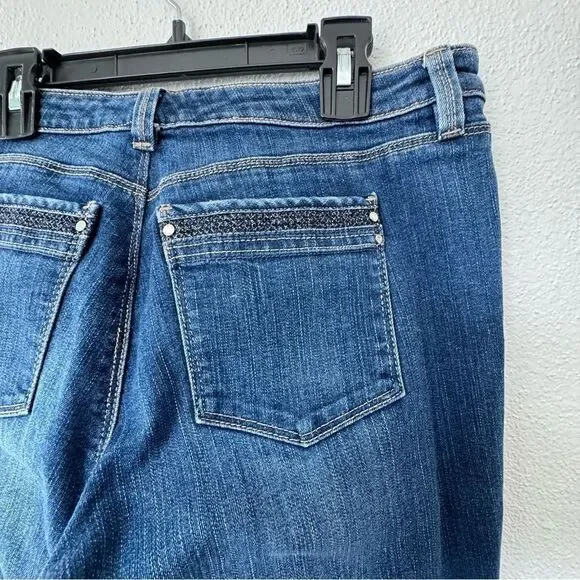 White House Black Market Girlfriend Denim Jeans Straight Leg SZ 4 - Picture 12 of 15